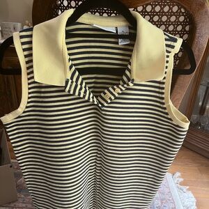 Croft & Barrow, Button down, Yellow & Navy Blue Shirt.